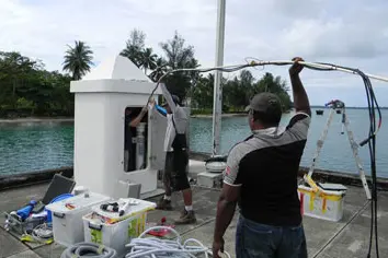 Experts Praise Pacific Sea Level Monitoring Project
