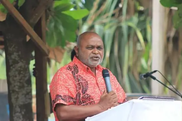 Vice-Chancellor's Dr. Ganesh Chand delivering his address during the World Teachers' Day Celebration.