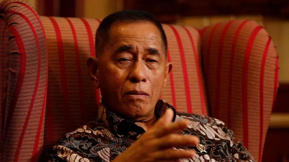 Indonesia's Defence Minister, Ryamizard Ryacudu, warned that Indonesia will not stay silent when its sovereignty is compromised.