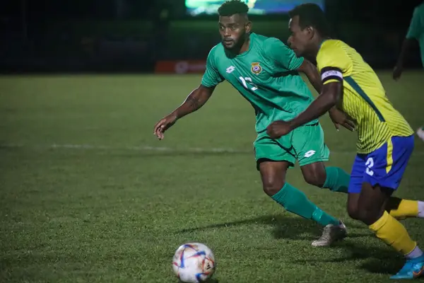 Vanuatu were down to 10 men when their defender was booked for a second time, and despite being one man up Solomon Islands were unable to penetrate Vanuatu’s defence.