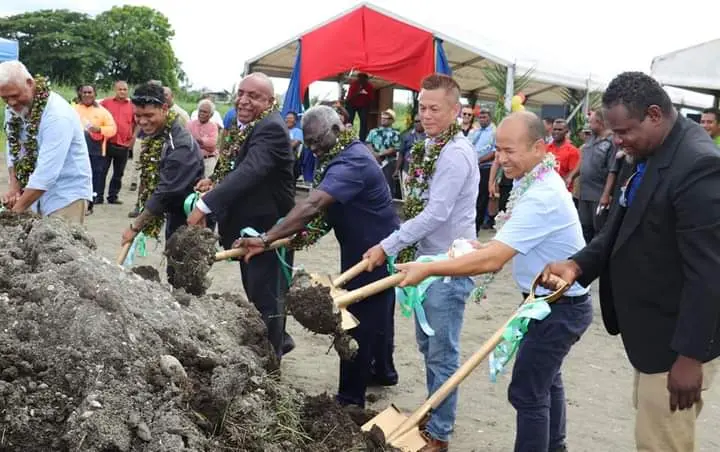 Prime Minister Sogavare paid gratitude to the Government and People of Papua New Guinea and the government and People of Japan for providing the funds to the National Hosting Authority to build the Football Academy.