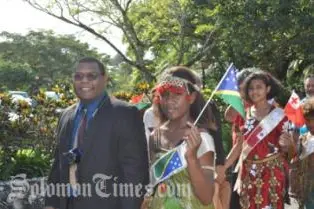 School children escorting Education Ministers to the opening of the 9th FEdMM