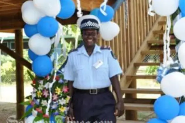 Eighty more houses being built by RAMSI throughout Solomon Islands - 50 funded by the Australian Government and 30 funded by the New Zealand Government - will be handed over in the coming months.