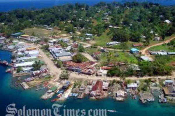 The Western Provincial members claimed the Premier used his influence in dictating allocation of prime sites to certain businesses for free and demanding cash and other personal gains as favors.