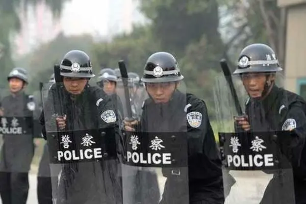 This riot equipment that will be flown into the country includes shields, helmets, batons and other non lethal gears that will further enhance Solomon Islands Police ability in confronting future threats.