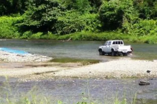 Police still searching for clues to the violent murder of a 25 year old woman found dead at Lunga river. 