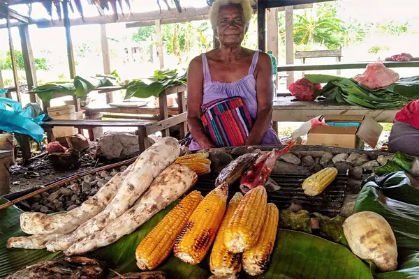 Local Food Vendor Encourages People to Eat Local Food
