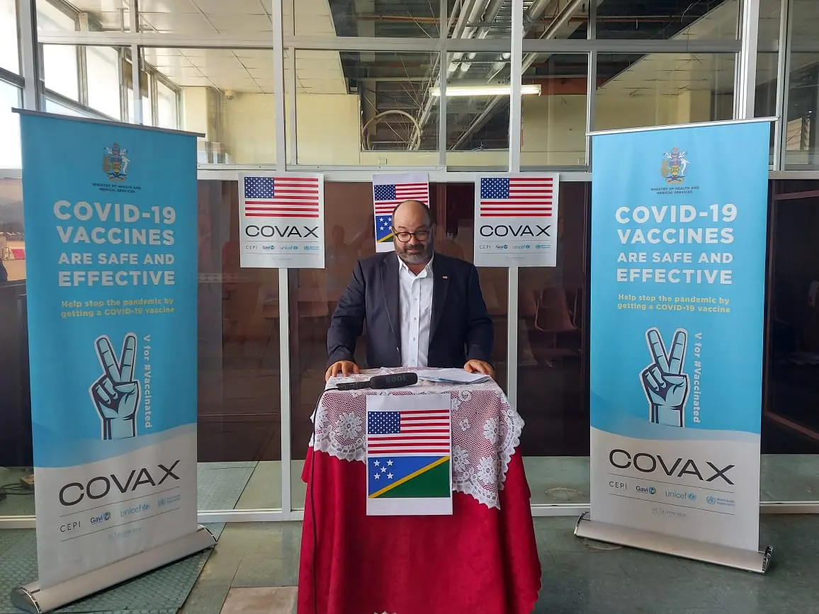 Mr. Russell Comeau, Director US Embassy Office, Solomon Islands giving his remarks. The United States Government has provided 100,620 doses of the Pfizer-BioNTech COVID-19 vaccine to Solomon Islands via the COVAX Facility to strengthen the country’s vaccination rollout.