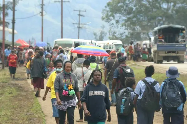 In the absence of vaccinations, Papua New Guineans have turned to three main methods of treatment: prayer and healing, organic remedies, and reliance on a claimed strong natural immunity to disease.