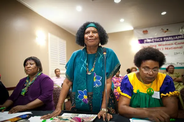 Papua New Guinean women participating in UNDP’s Practice Parliament for Women including former MP and Minister Nahau Rooney, centre (UNDP Papua New Guinea).