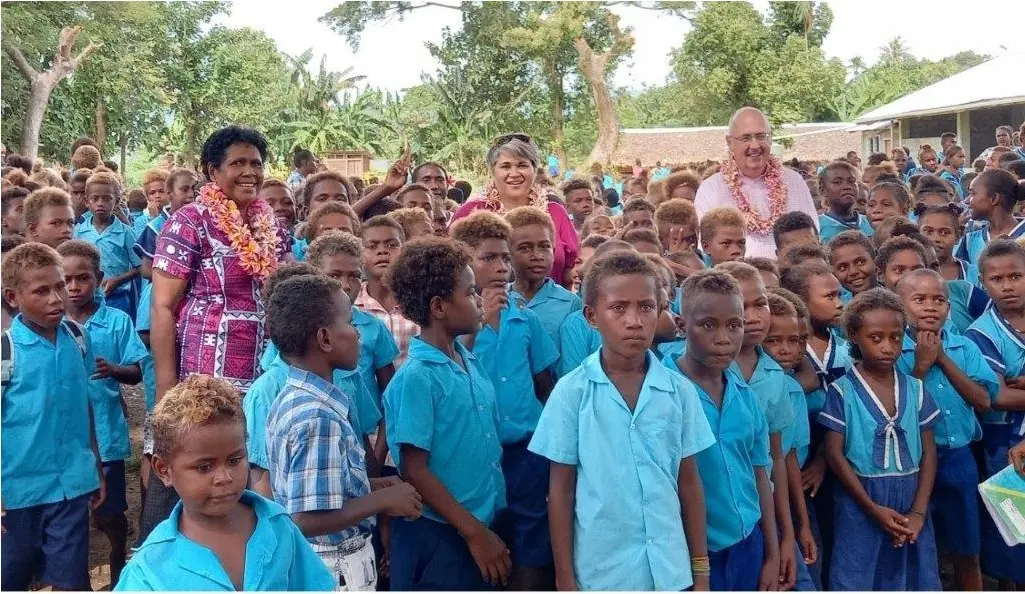 Both High Commissioners were privileged to visit one of the participating schools, St. Vincent de Paul Catholic Primary School in East Honiara to mark the commencement of the COESI Skul Blong Umi Lo Ples project.
