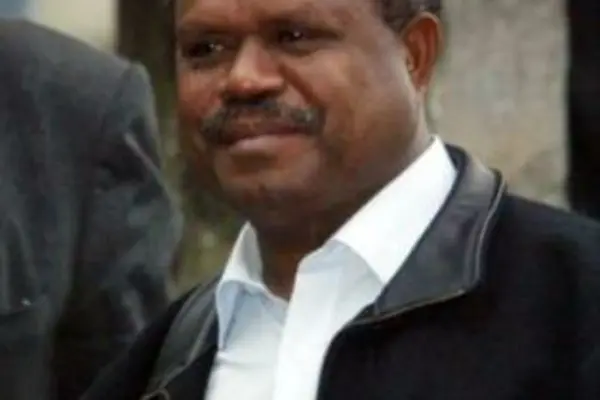 Sir Allan, says that his party plans to cut the number of Government Ministries and spend money on the Provinces
