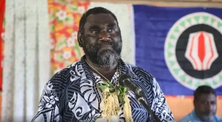 "During the ten year Bougainville Civil War the people of the Solomon Islands offered Bougainville refuge and support. In the same token I offer our support to the people and Government of the Solomon Islands.This support goes by way of supporting the Papua New Guinea Government's response to the SIG."