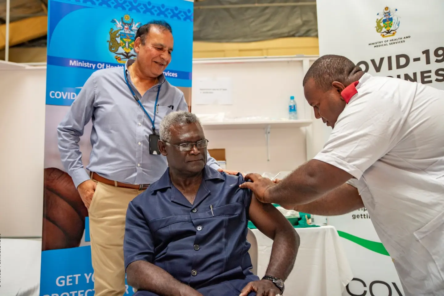 "I also remind the public that it is an offence under the SOPE Regulations to abuse or threaten any authorized officer that is doing his or her job to protect the citizens of this country from COVID-19," Sogavare said.