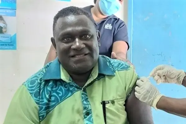 Choiseul Premier Hon. Watson Qoloni the first to be vaccinated with the vaccine roll out in Choiseul.