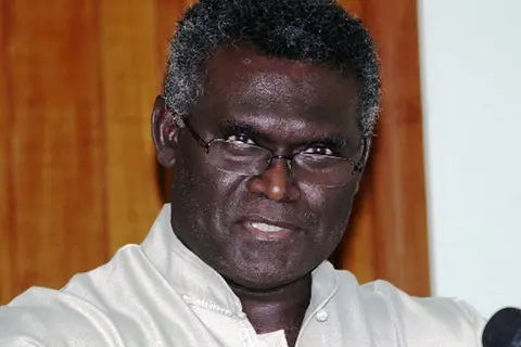 The Opposition Group says direct text messages between a Bintang executive with the Prime Minister has raised a lot of questions.