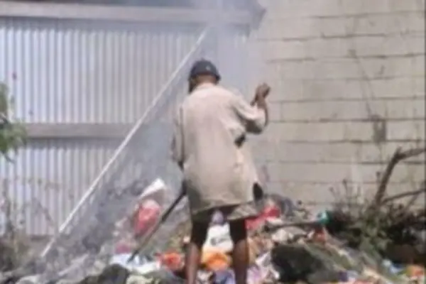 Despite the campaign the common site of rubbish and the lack of rubbish bins are still evident.