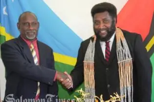 Minister of Health and Medical Services of Solomon Islands Hon. Charles Sigoto (L) and his Vanuatu counterpart Hon. Steven Don Ken.