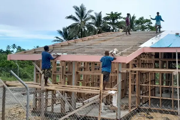 Work on the Gaunataea Rural Health Center, in Malaita province have been progressing well despite the logistics challenges.