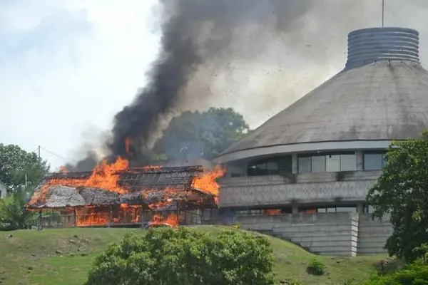 Two groups of protestors took to Parliament, one from the town council area up Vavaya ridge road, the other group from the foothills of Parliament from Point Cruz.
