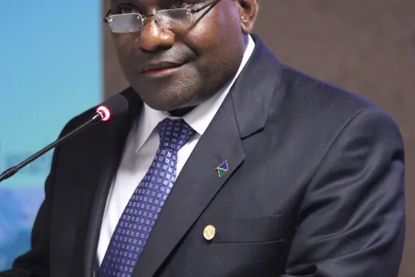 Prime Minister Gordon Darcy Lilo last night warned that “the Government will not be liable for damages or any consequential effects from the illegal release of the report.”