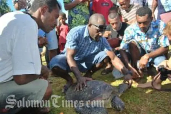 George Petro at a training with Fiji monitors in Vanua Levu (2010) with SPREP & WWFSP
Photo courtesy of G. Petro