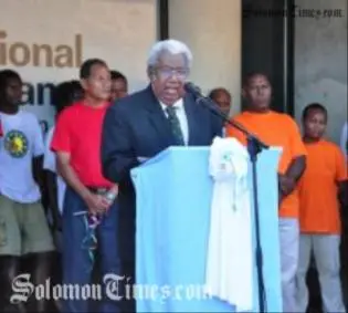 "I call on you to do your best to reach every part of the country to ensure the transparency and integrity of the final voters' list," Sir Peter said.
