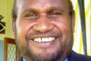 Mr Fono warns Solomon Islanders not to be brainwashed by certain leaders who talk too much about new development strategies and approaches "as if it will produce miracles for this nation."