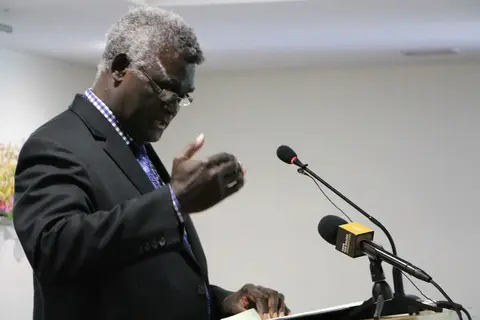Prime Minister Manasseh Sogavare says he is willing to take the COVID-19 vaccine to demonstrate his confidence in its safety.