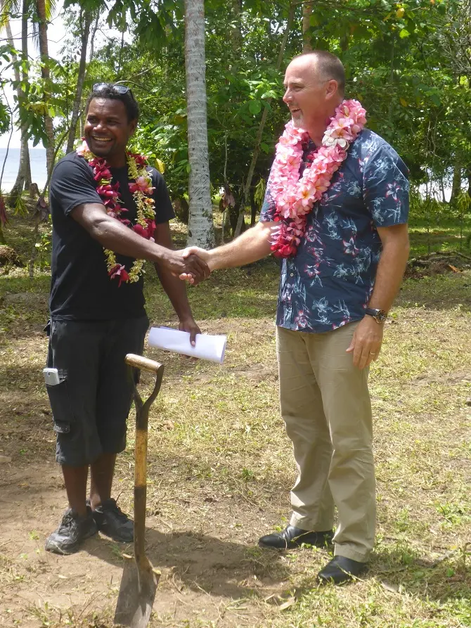 The Ehmunah Virgin Coconut Oil Processing Project will provide the local community with a coconut mill and assist coconut growers in the region to sell their produce.
