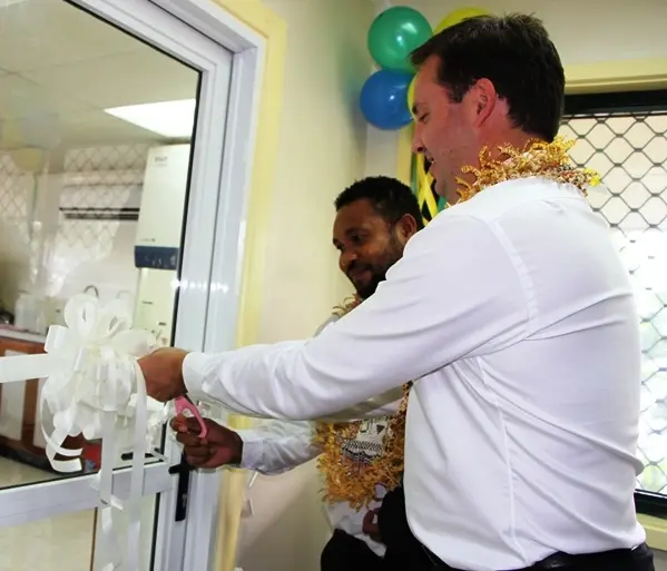 The National Cocoa Testing Laboratory was officially opened by the visiting Australian Parliamentary Secretary the Hon Steven Ciobo and the Minister for Commerce, Industries, Labour & Immigration, William Marau.
