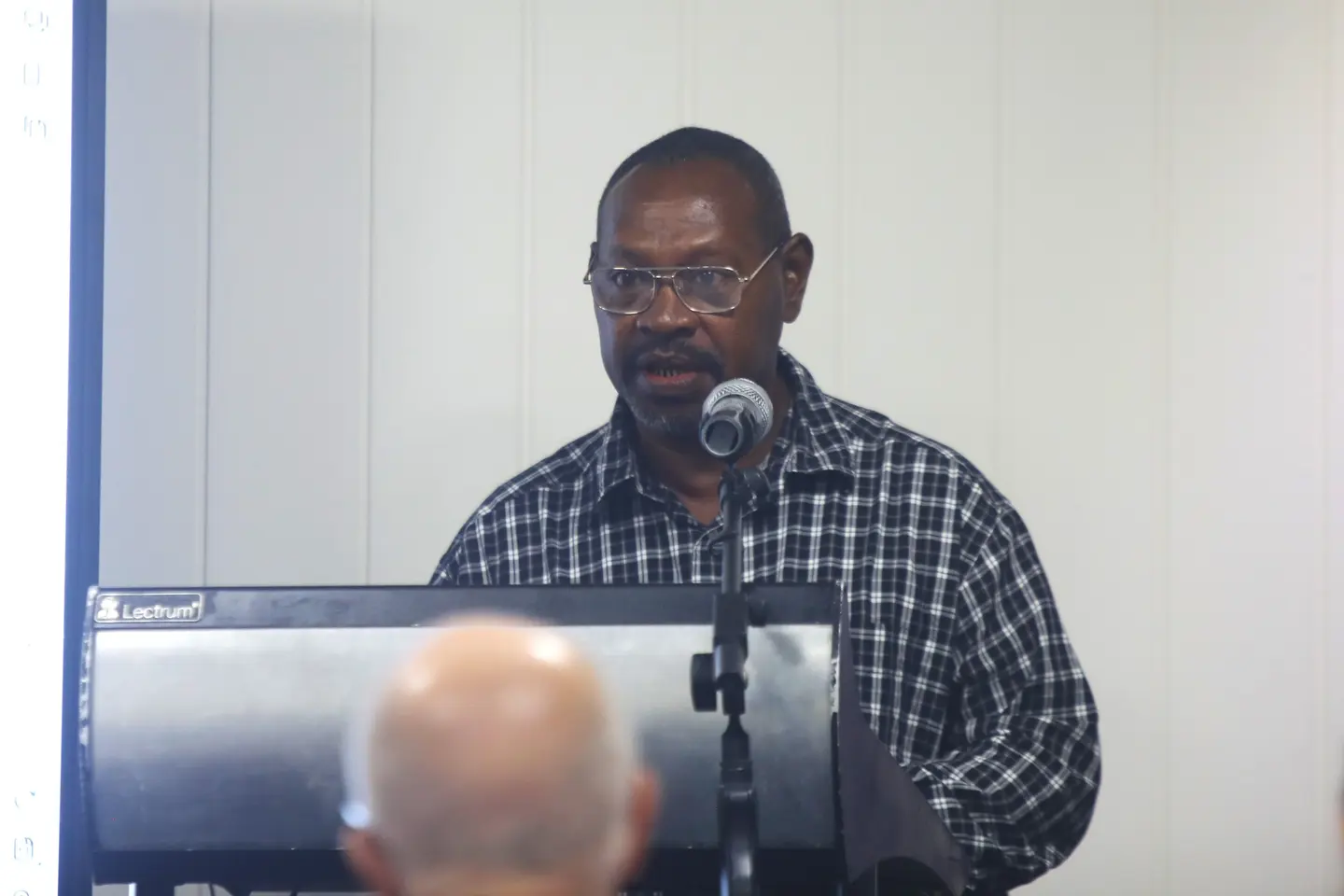 Minister announced that the Bina Harbour Plant is projected to generate approximately USD 400 million in economic benefits over the next 15 years, benefiting the government, salaried workers, the processing plant operator, and the fishing vessel operator through estimated cash flows.