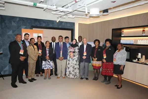 Diginitories and participants at the PNG Investment Forum in Dubai.