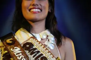Miss South Pacific 2010, Miss Cook Islands, Joyana Meyer. Photo and copyright by Robert Weber.