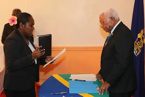 The Gizo-Kolombangara Member of Parliament, Hon. Lanelle Tanangada was sworn-in as the new Minister for Education and Human Resources Development, replacing former Minister Hon. Commins Mewa.