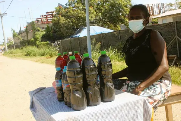 Margret Desi from Vure Village in North Choiseul travelled to Honiara when relatives told her that the demand for Regukamaha was high. She has been in Honiara for almost two weeks, selling the Regukamaha as a street vendor.