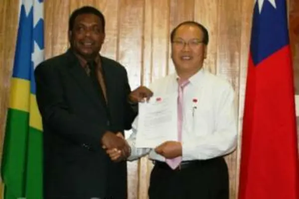 Prime Minister Sikua said the payment will enable MPs to proceed with the implementation of their 2010 constituency programs and projects.