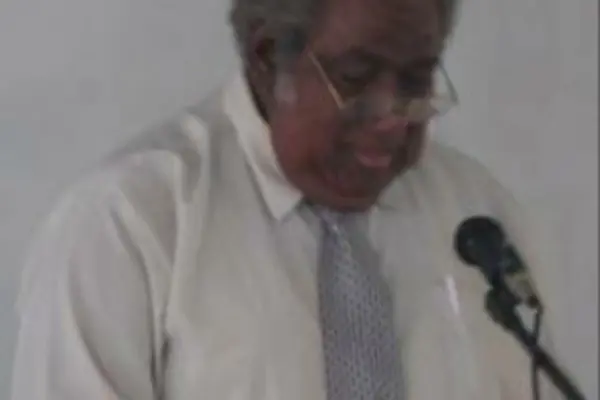 Sir Peter says the tendency for the political parties to die out straight after the elections is also normal.