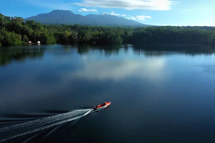 ABC’s Four Corners program recently revealed that a Chinese state-owned company China Forestry Group Corporation is negotiating to buy a deep-water port and World War II airstrip in the Solomon Islands.