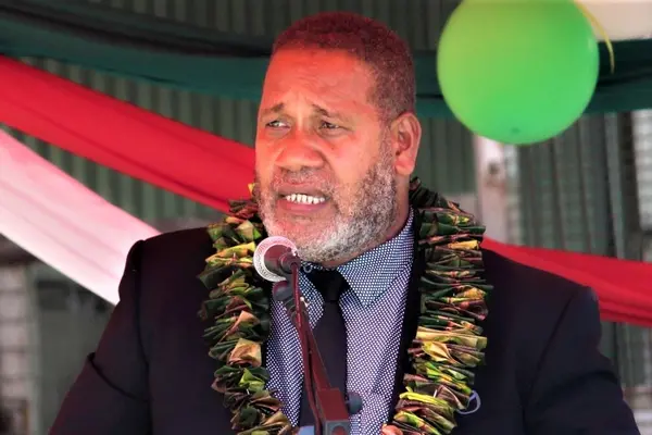 He says dental services for the North Malaita region is an important one as people usually only receive these services once the dental team from Kiluúfi makes a visit to the health centre in Maluú.