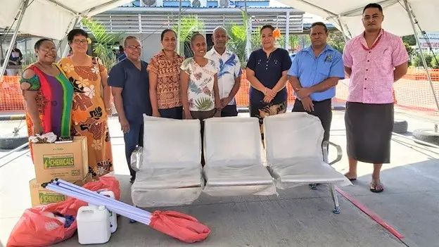 The SI Samoa Community members met with the NRH Chief Executive Officer, Dr. George Malefoasi and his team at the Hospital’s car park, to hand over the donated items.