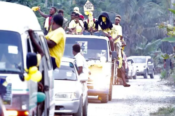 Crowded campaign rallies and long float parades have been going all weekend with boisterous political supporters decked out in party colours, waving banners and voicing their approval for their chosen election candidate.