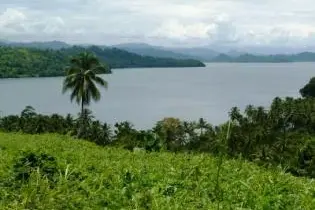 The Danny Philip government has come up with a new policy to free up customary lands for economic development in the Solomon Islands, without alienating the traditional owners.