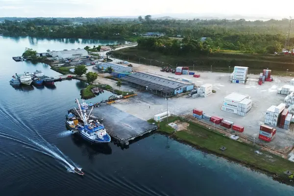As a key hub for maritime trade and fisheries, the modernization of Noro Port is expected to enhance logistics efficiency, accommodate larger vessels, and expand the port's capacity to support Solomon Islands' growing role in regional trade networks.