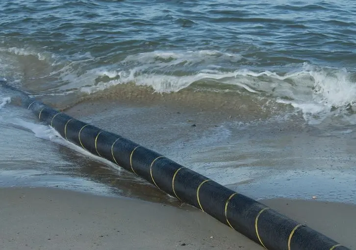Huawei will install a fibre-optic cable linking Sydney to Honiara.