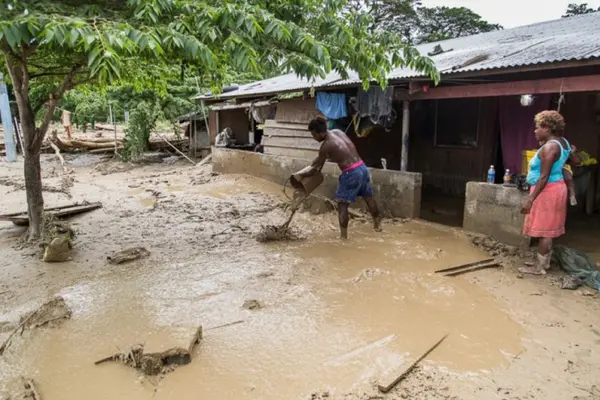The logging company accepted the death of its employee as caused by the flood and do not wish the police to conduct further enquiries into the death.