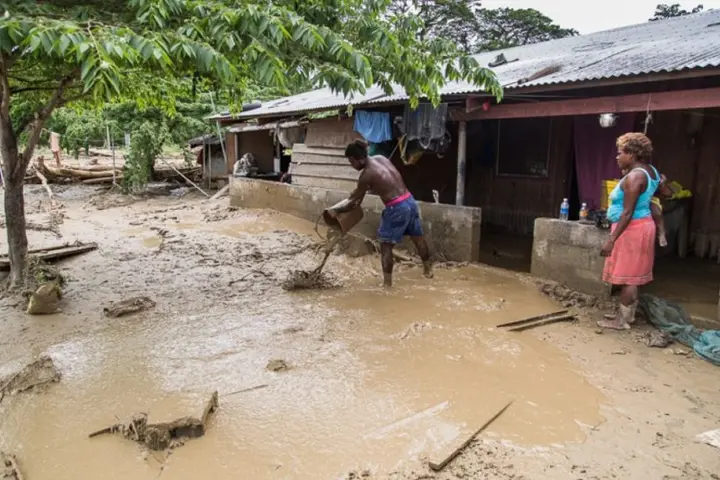 The logging company accepted the death of its employee as caused by the flood and do not wish the police to conduct further enquiries into the death.