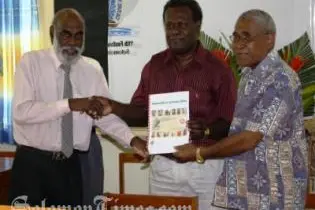L-R: NOC Chairman Sir George Lepping, SICHE Director Donald Malasa and PS Luke Eta with the signed MOA at the Festival Secretariat.