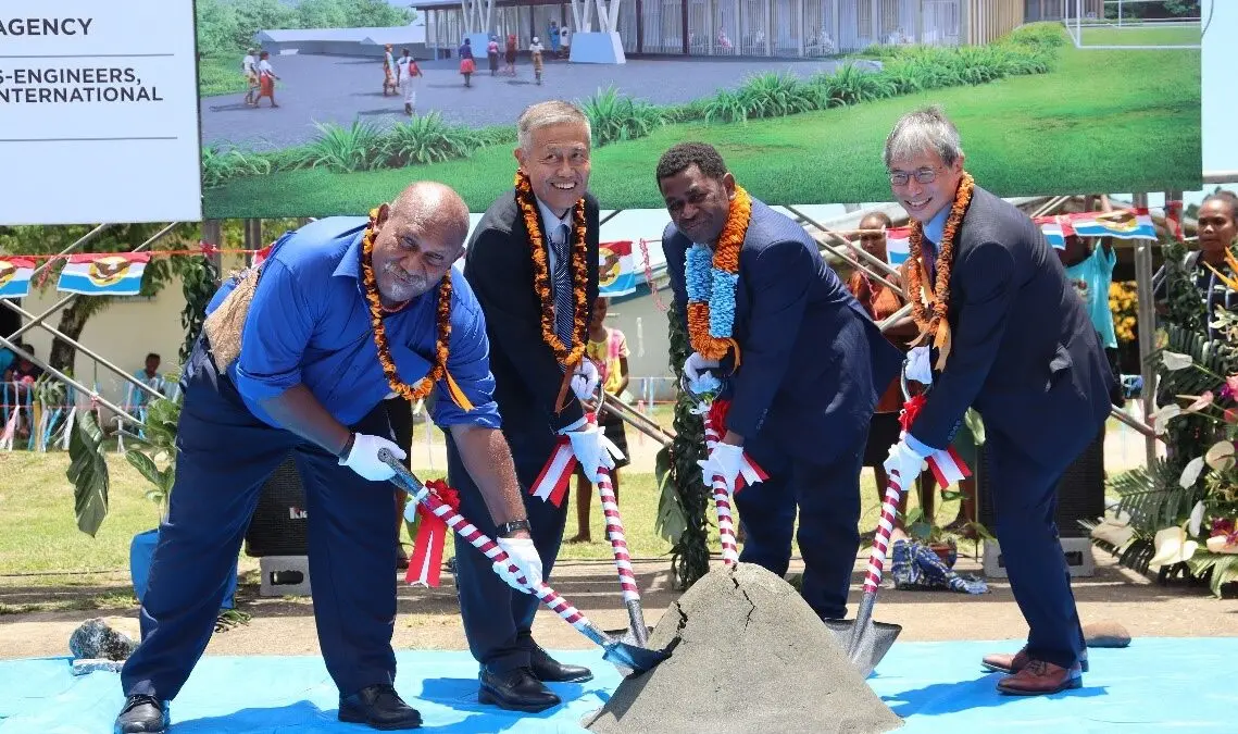 The expansion and improvement project will bolster the functions of Kilu’ufi hospital as it will accommodate the emergency medicine and general outpatient service, medical imaging, delivery unit and operating theatres suite with a central sterilization department.