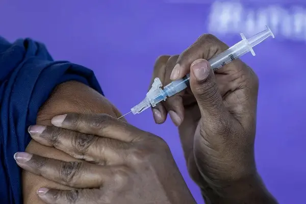 The Health Minister says 39.2% of those above 18 years of age are now fully vaccinated. 65.1% of the eligible population in the country have also received one dose of the vaccine.